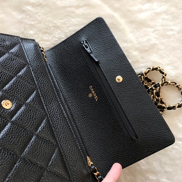 SOLD Chanel caviar woc wallet on chain - Picture 6 of 8